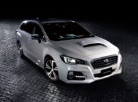 スバル 新型 フォレスター 特別仕様車 Smart Edition 上級グレードに特別仕様を追加 17年8月22日発売