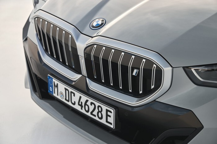 2024 BMW i5 5 Series