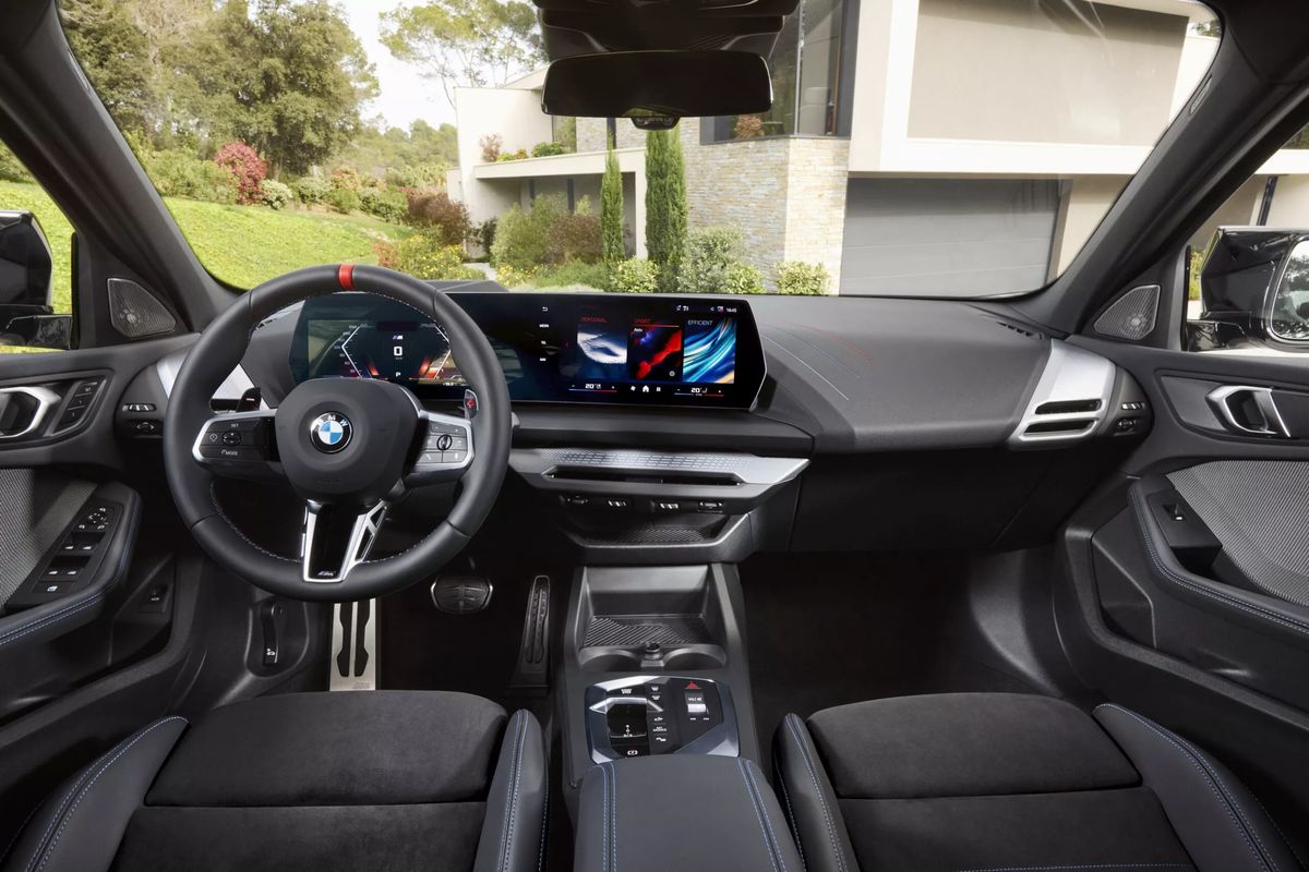 2025-BMW-1-Series