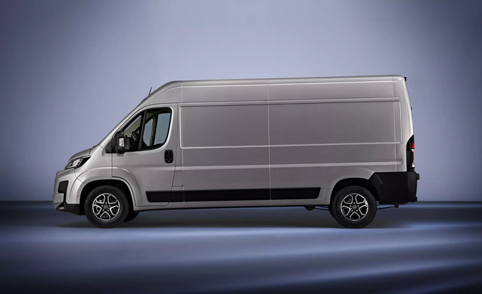 2024 Toyota Proace Max