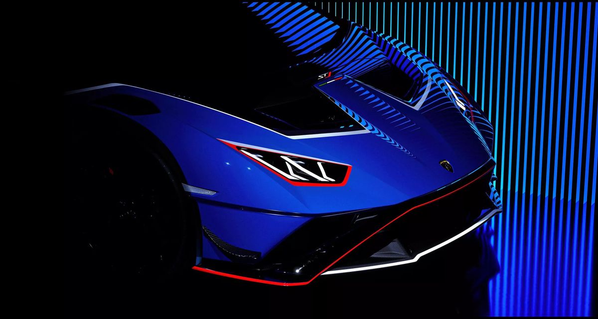 2024 Lamborghini Huracan STJ