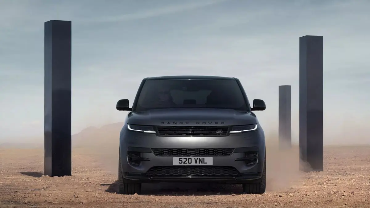 2025 Range Rover Sport Stealth Pack