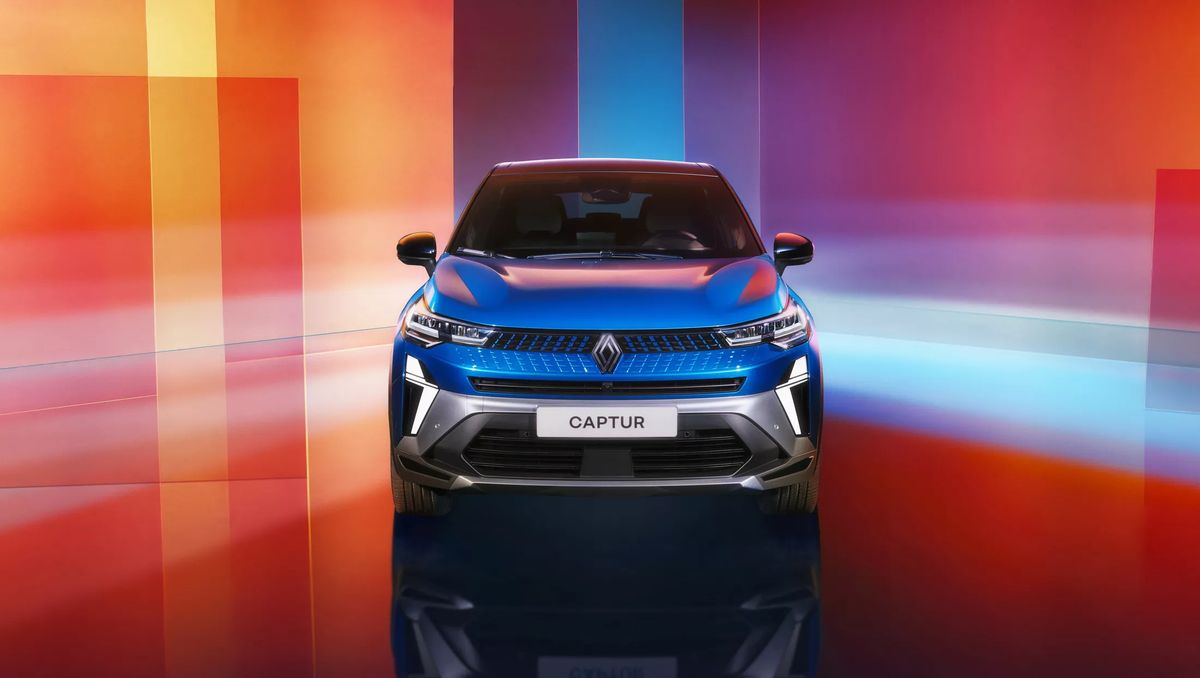 New Renault Captur E-Tech Hybrid