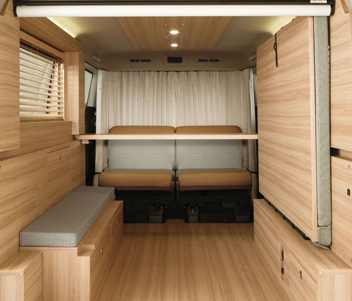 2024-nissan-caravan-myroom