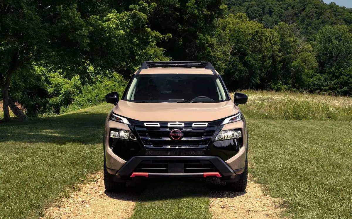 2025 nissan rogue rock creek