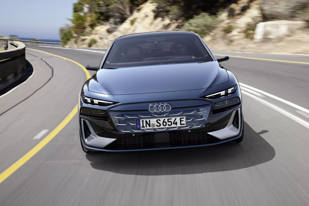 2025-Audi-A6-e-tron