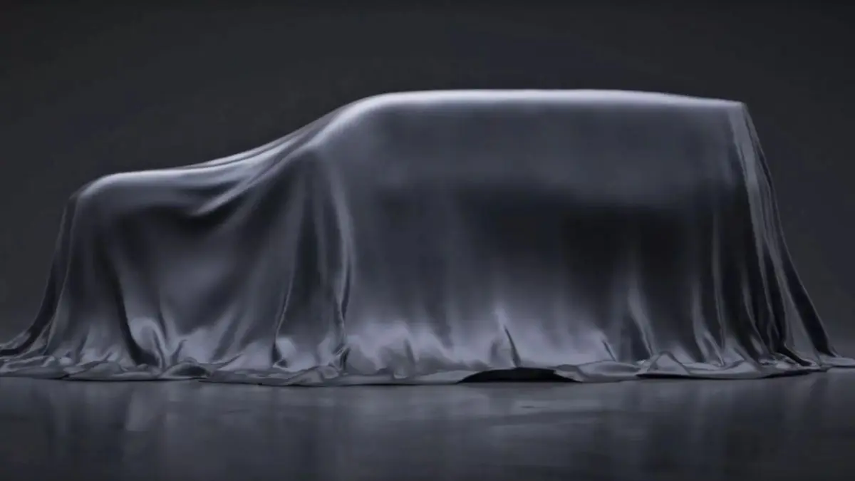 2025-Nissan-Patrol-Teaser