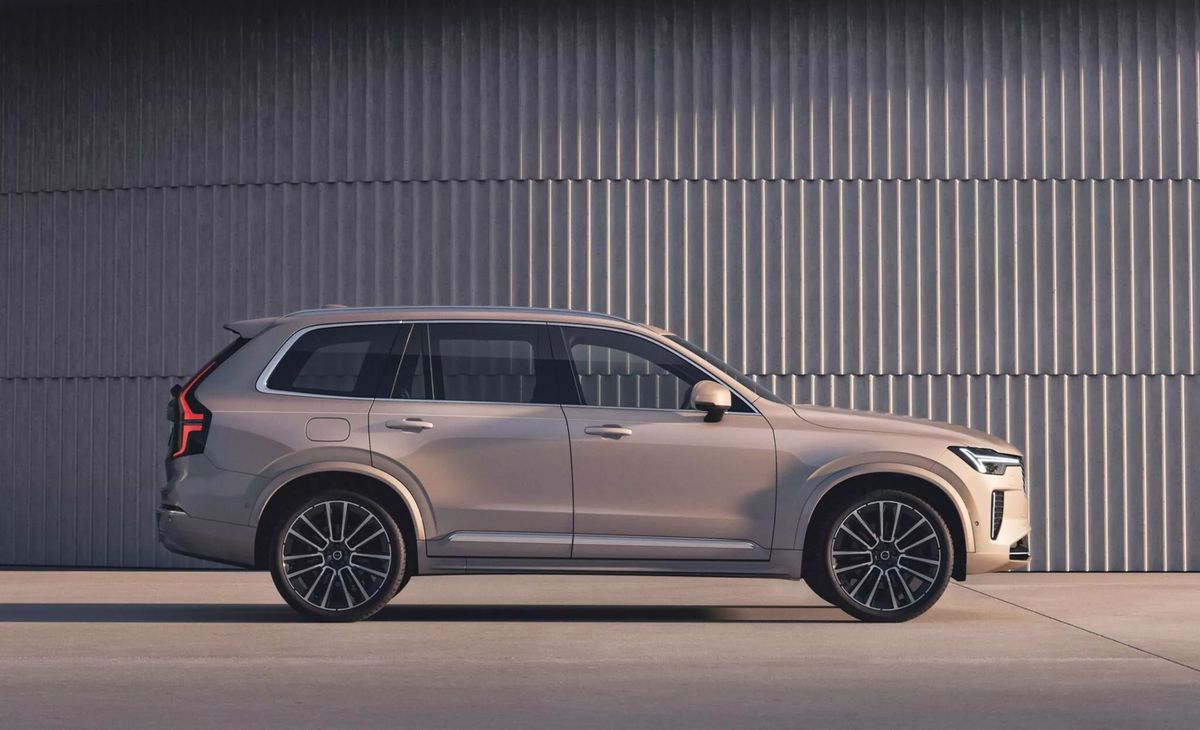 2025 Volvo XC90