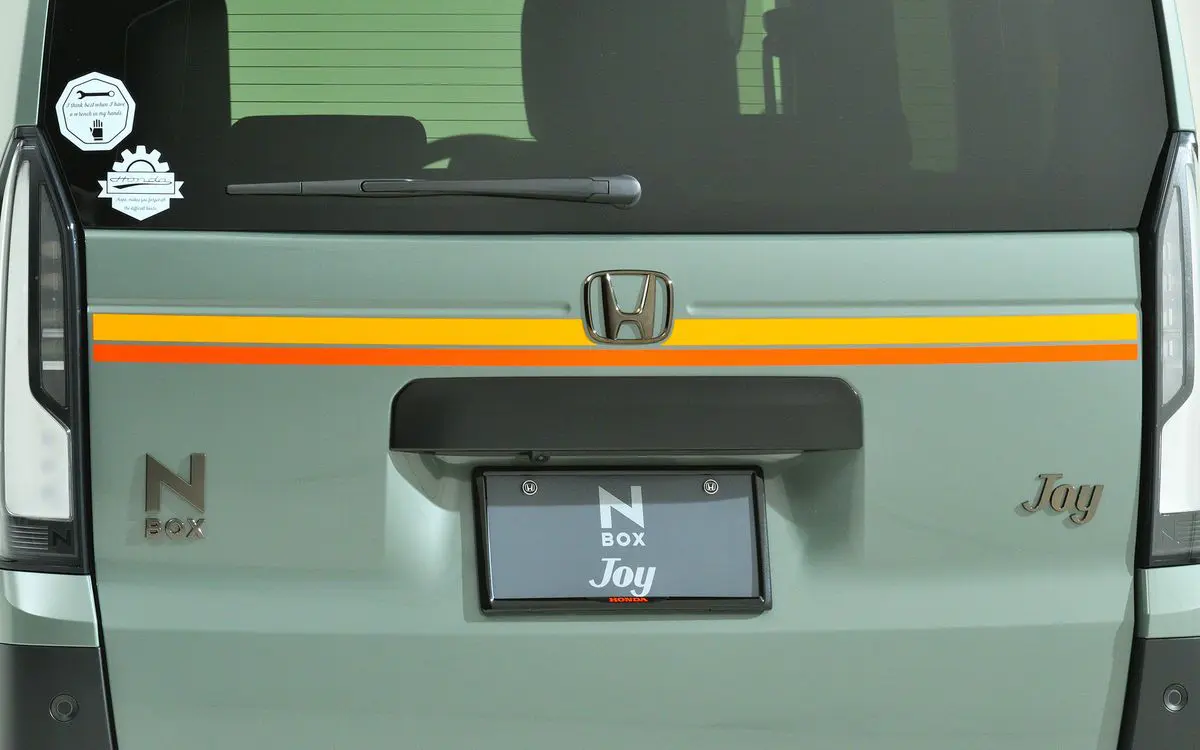 N-BOX JOY