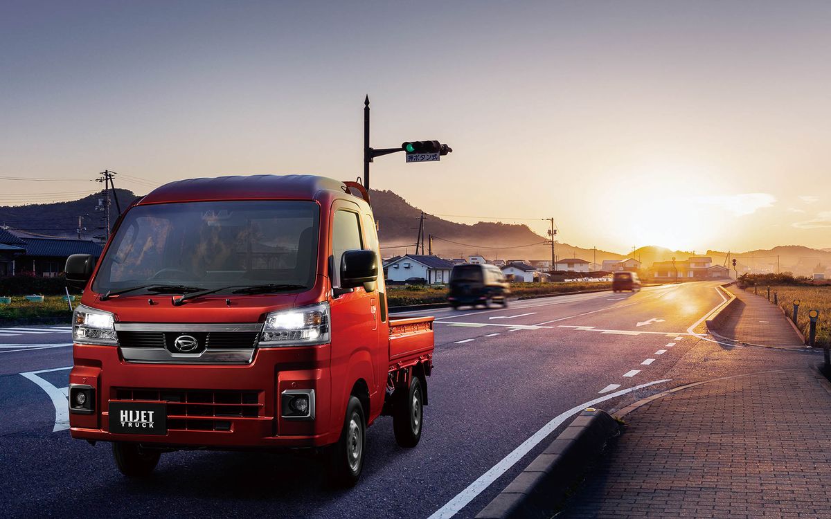 DAIHATSU-HIJET-TRUCK