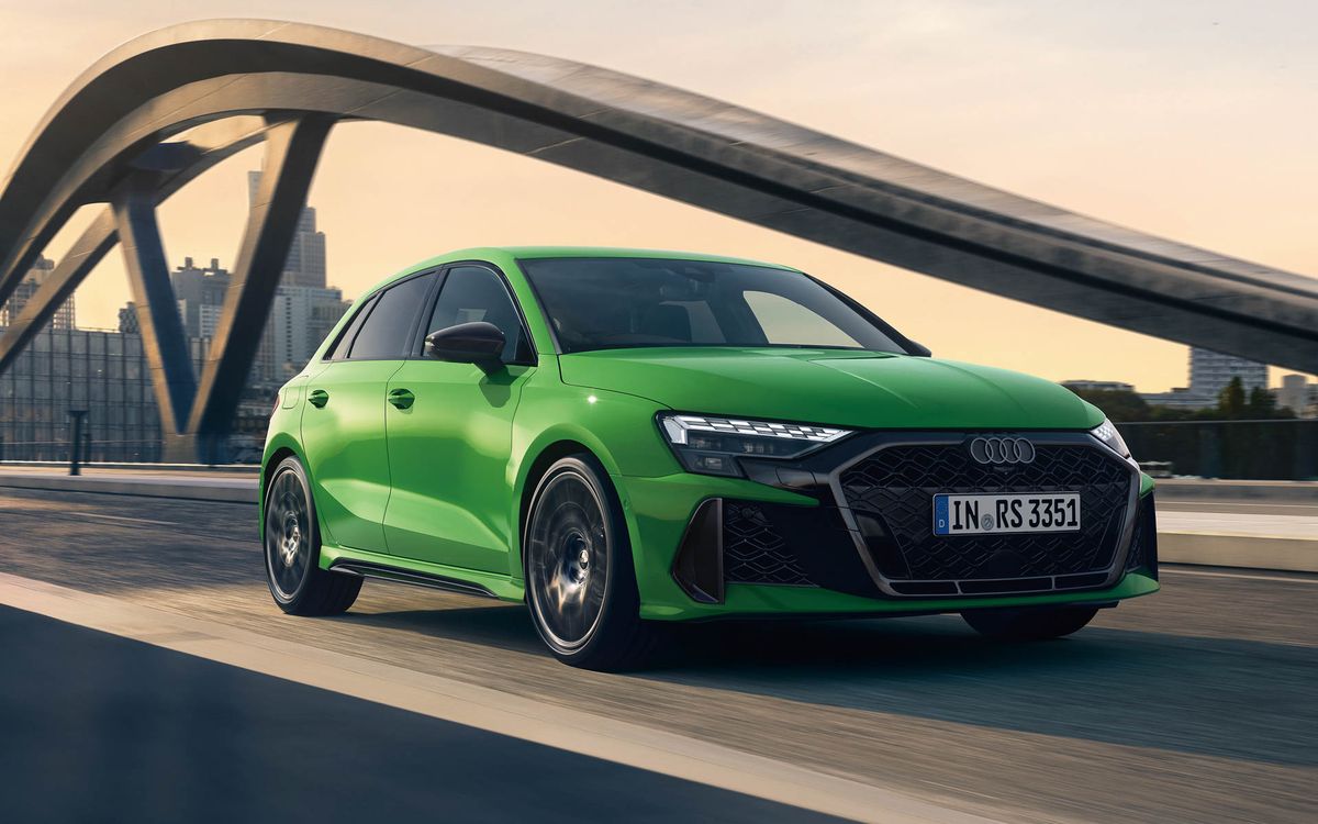 2025-Audi-RS