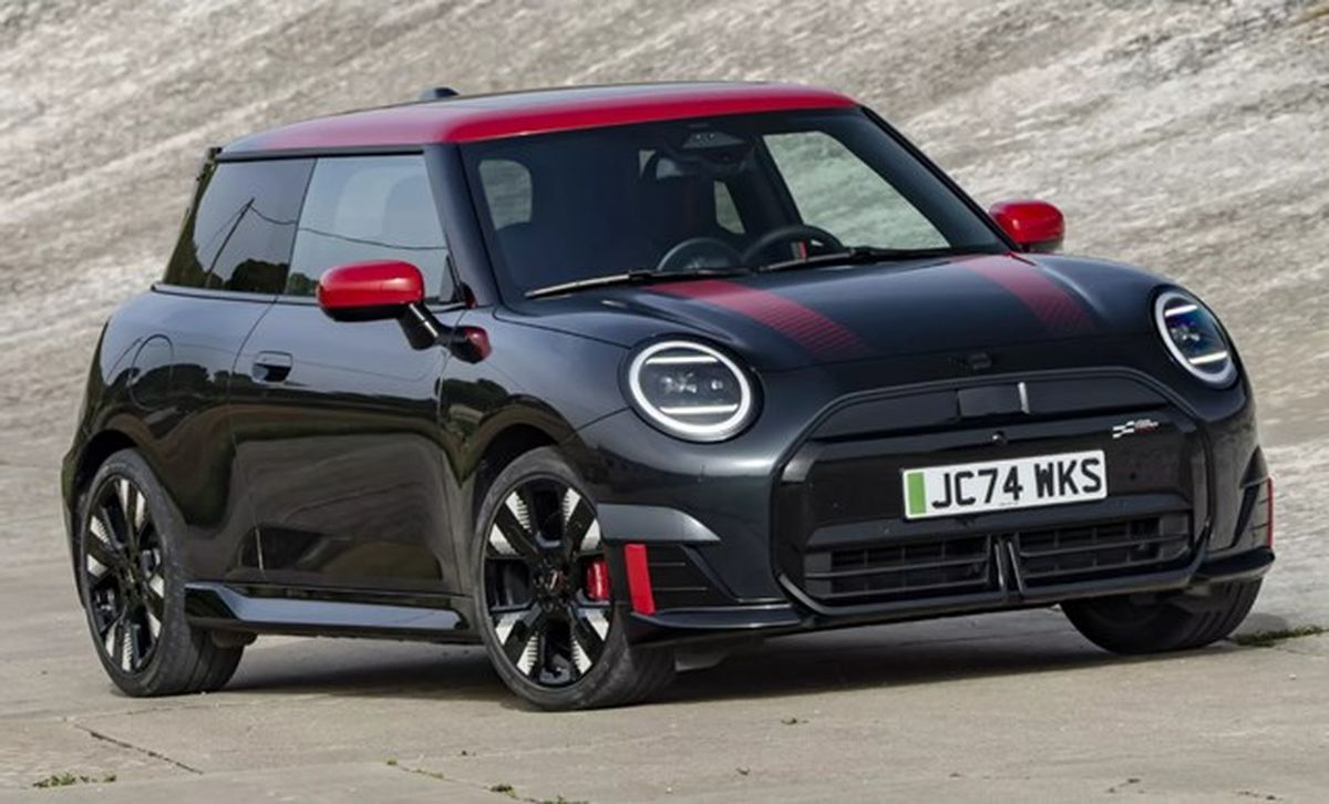 MINI JOHN COOPER WORKS E