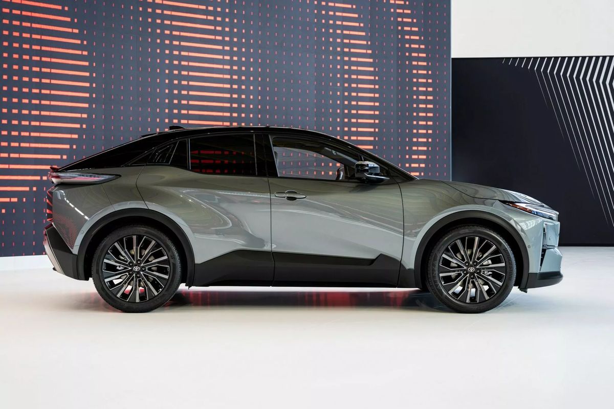 2026-Toyota-C-HR