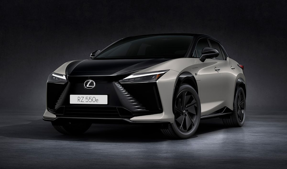 LEXUS RZ550e“F SPORT”