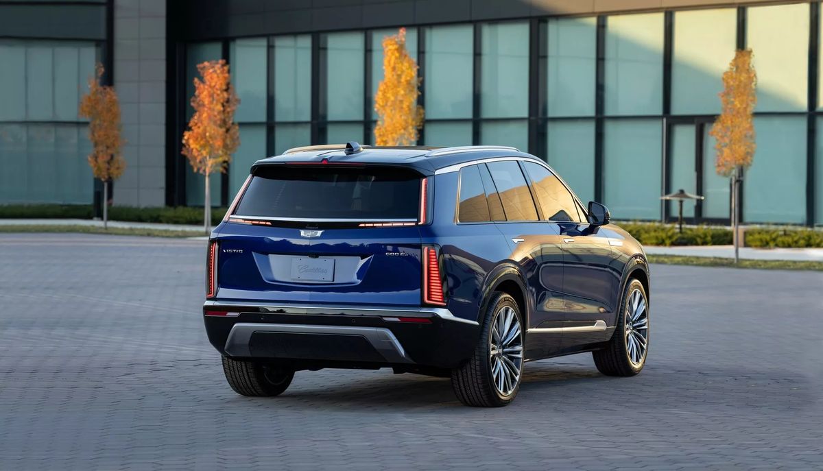 2025 Cadillac Vistiq