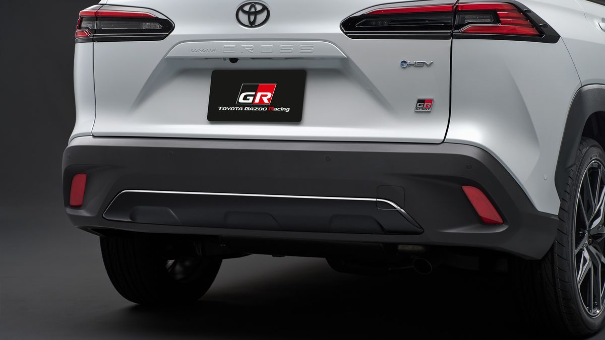 2025 COROLLA CROSS GR SPORT