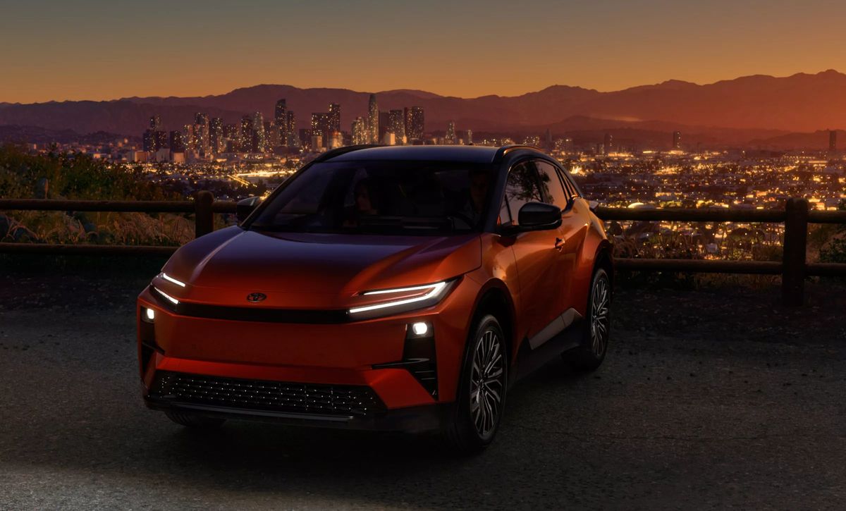 Toyota-C-HR-EV-USA