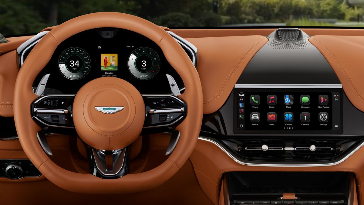Apple-WWDC25-iOS-26-CarPlay-Ultra