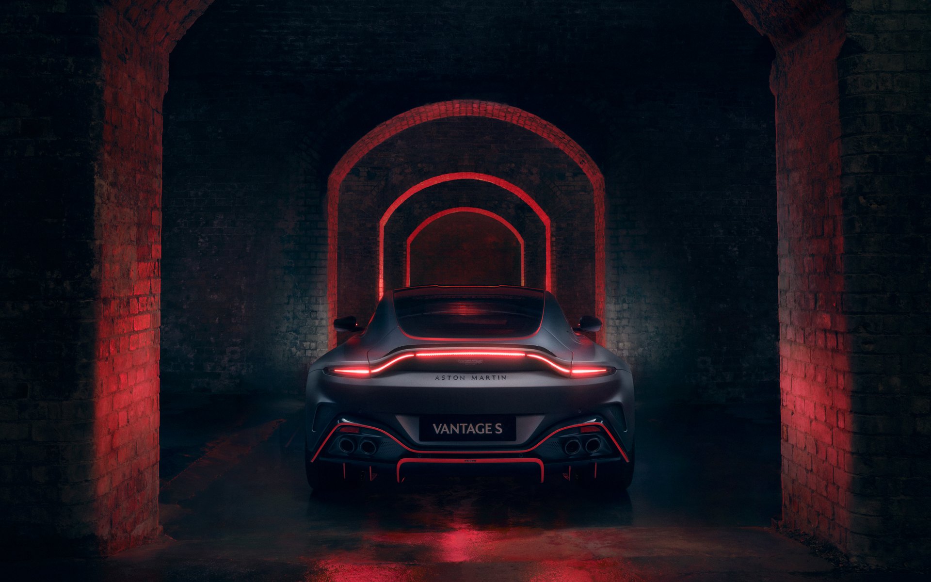 2025 vantage s
