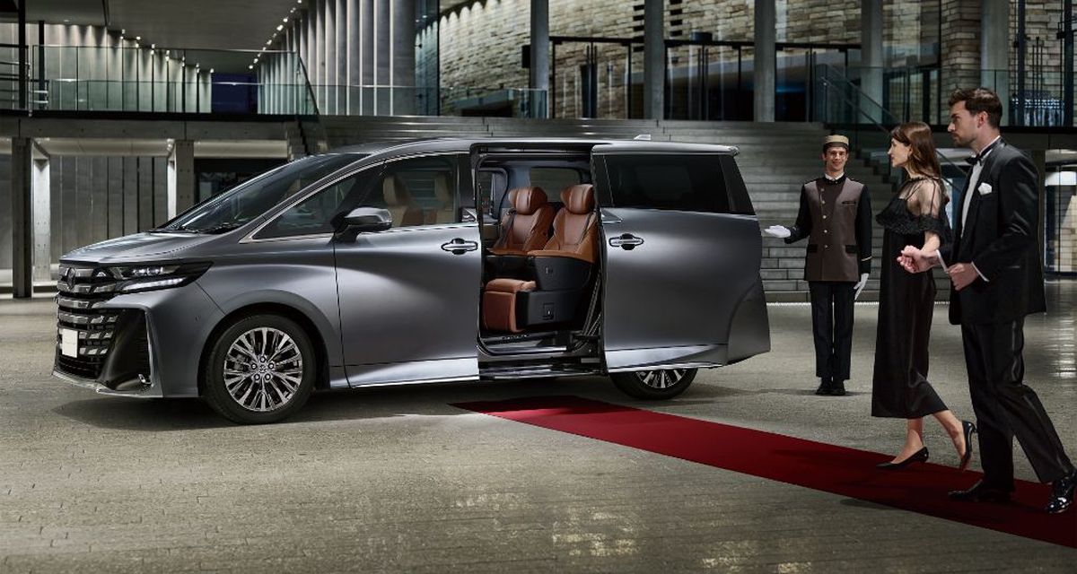 toyota-vellfire