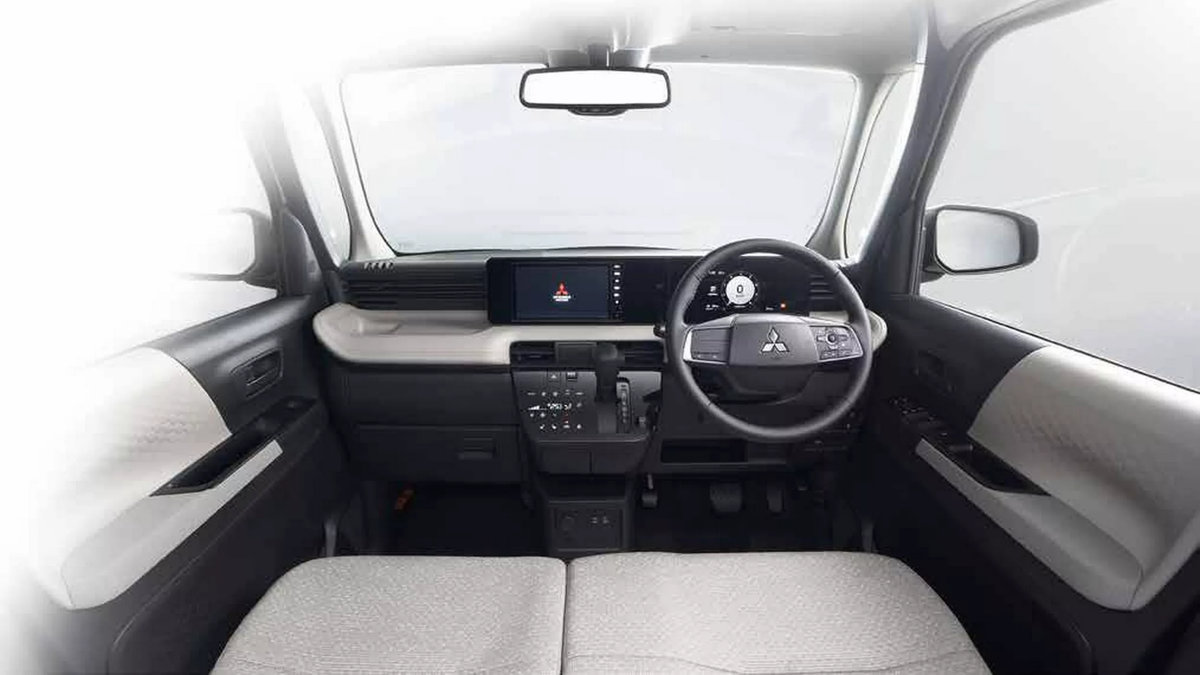 2025-Mitsubishi-eK-Space