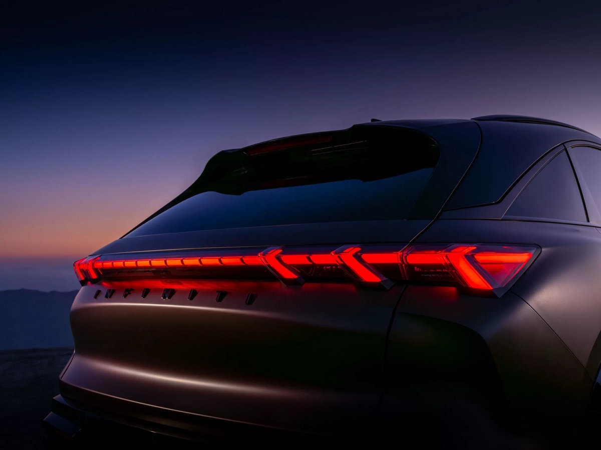Infiniti QX65 Monograph