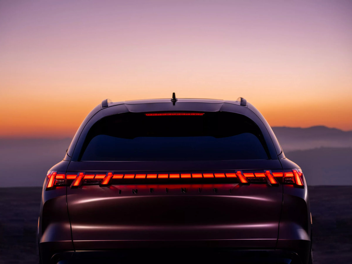 Infiniti QX65 Monograph