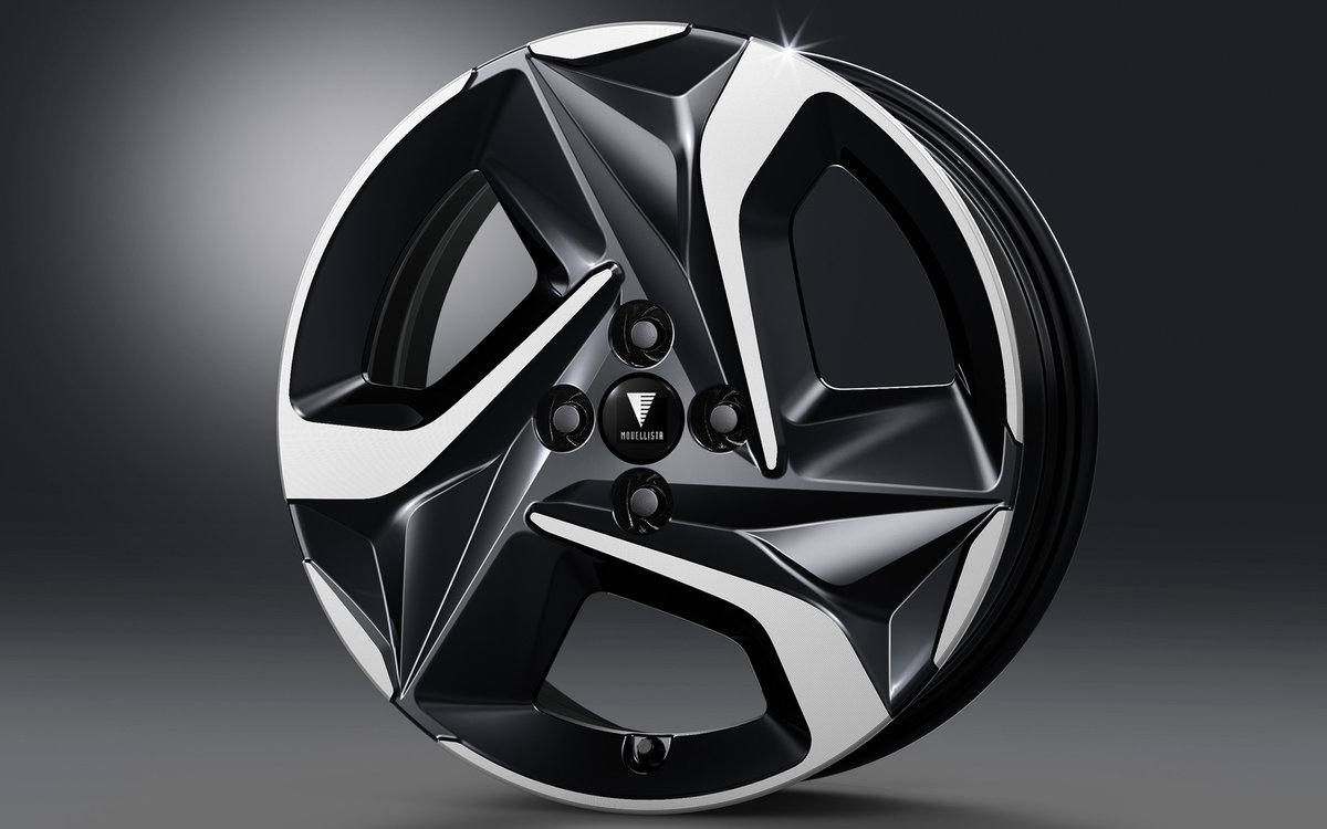2025-toyota-aqua-MODELLISTA