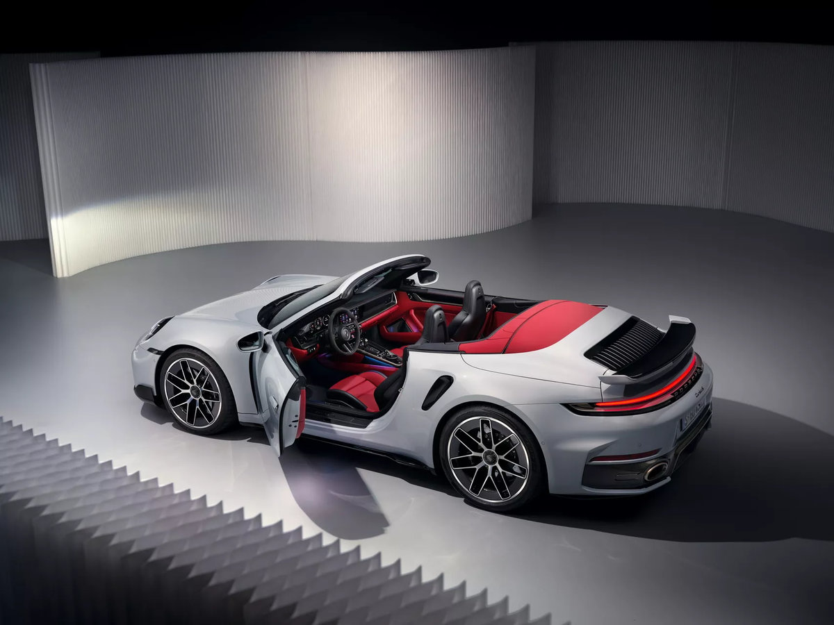 porsche 911 turbo s cabriolet