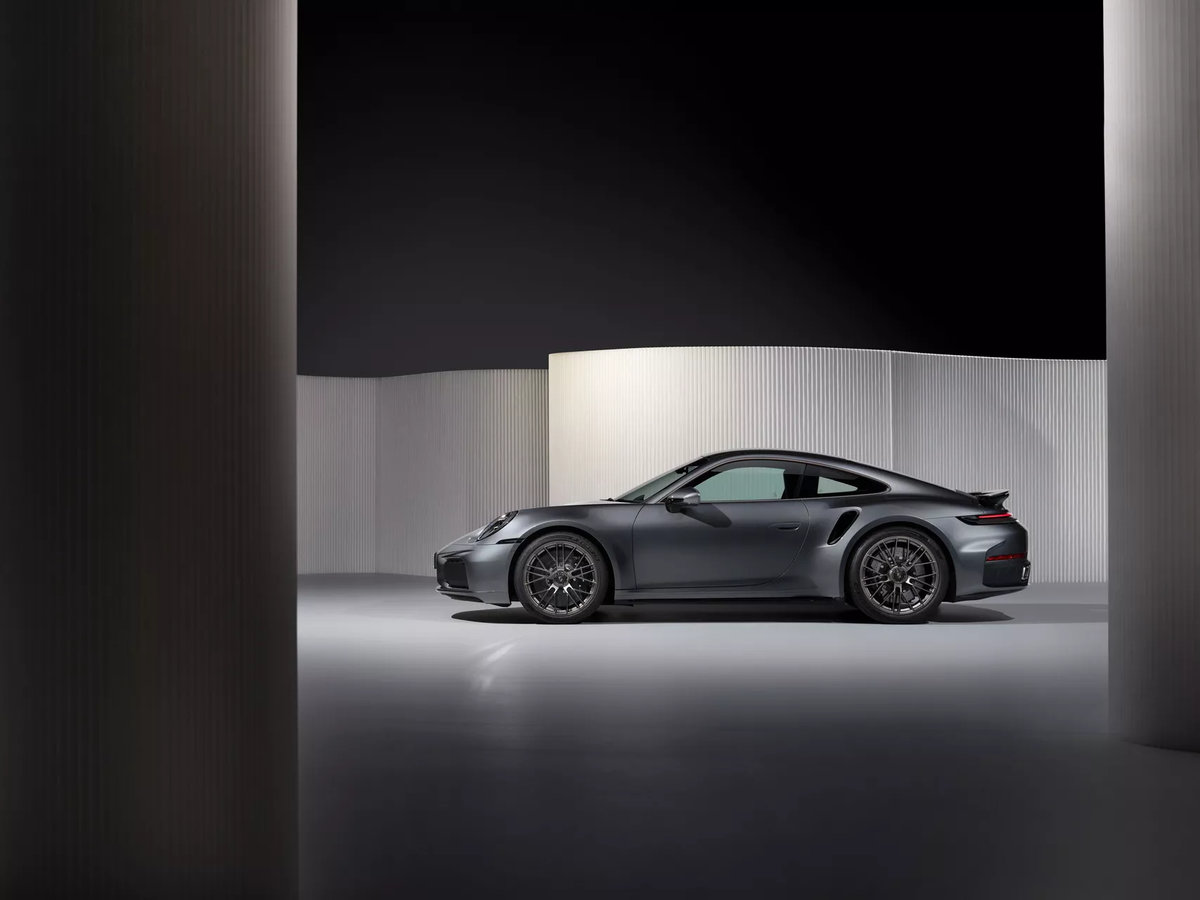 porsche 911 turbo s