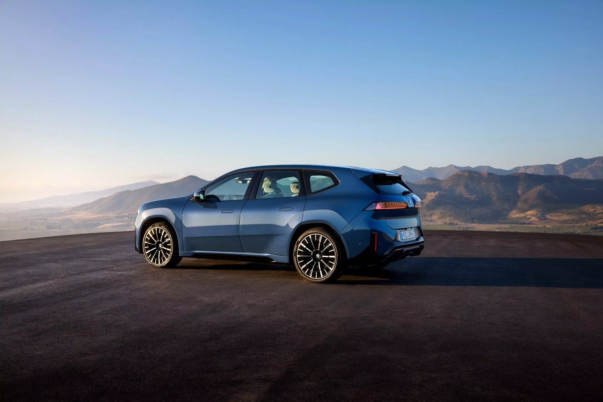 BMW-iX3
