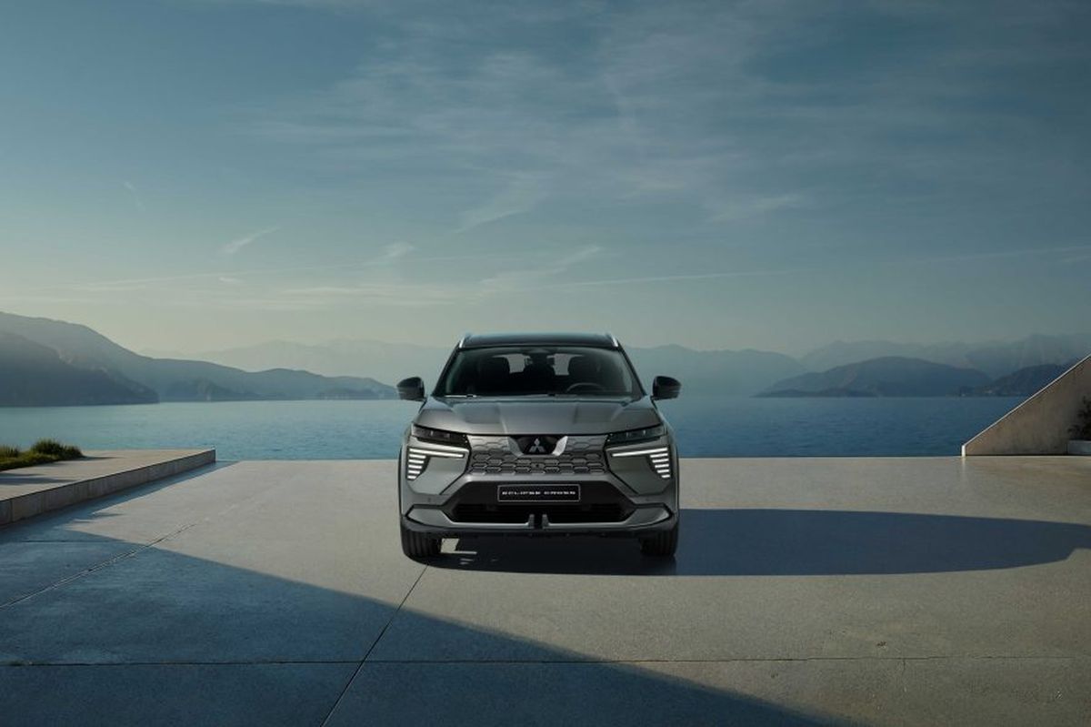 ELECTRIC ECLIPSE CROSS CO