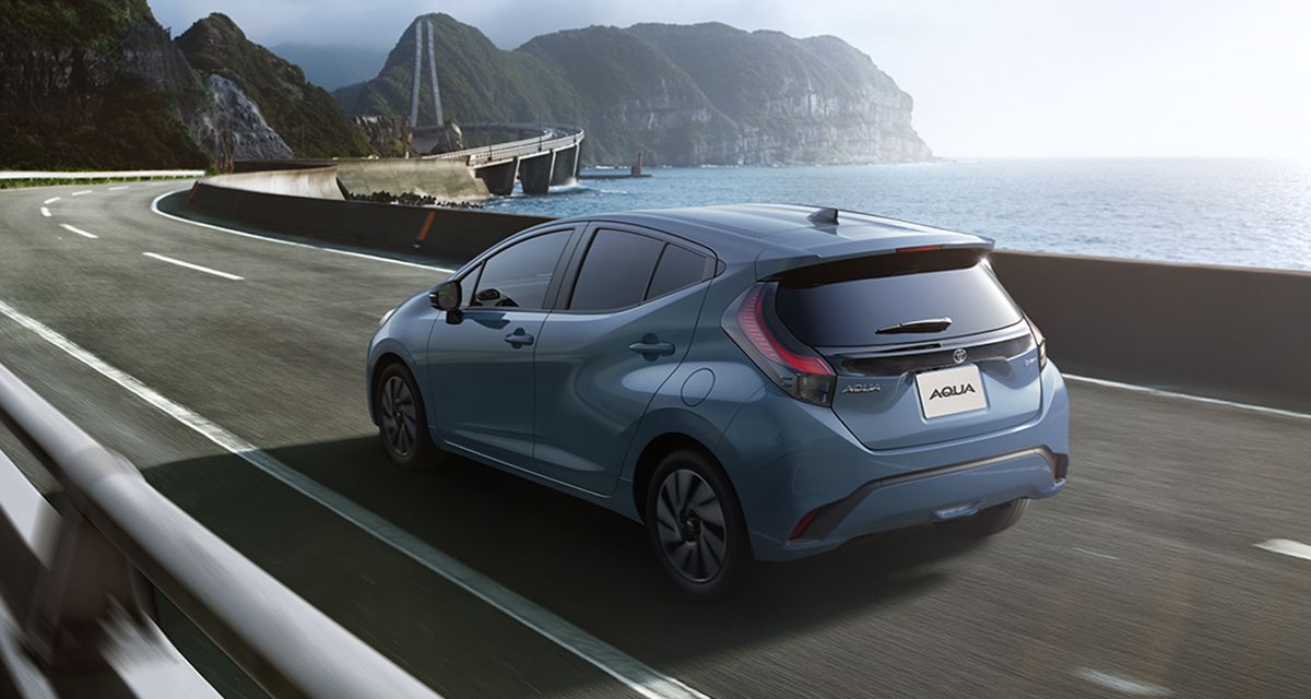 toyota-aqua
