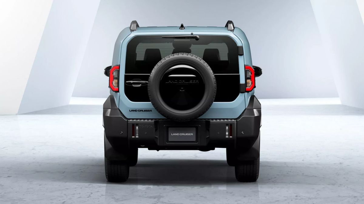 2026 Toyota Land Cruiser FJ