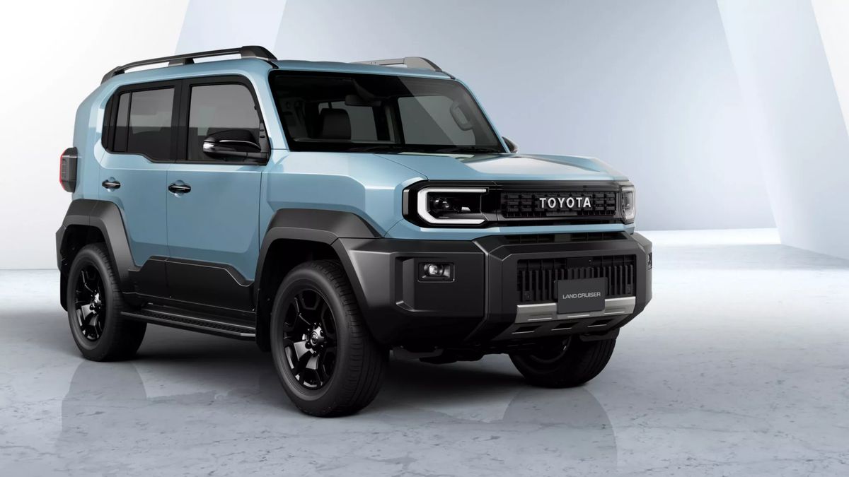 2026 Toyota Land Cruiser FJ