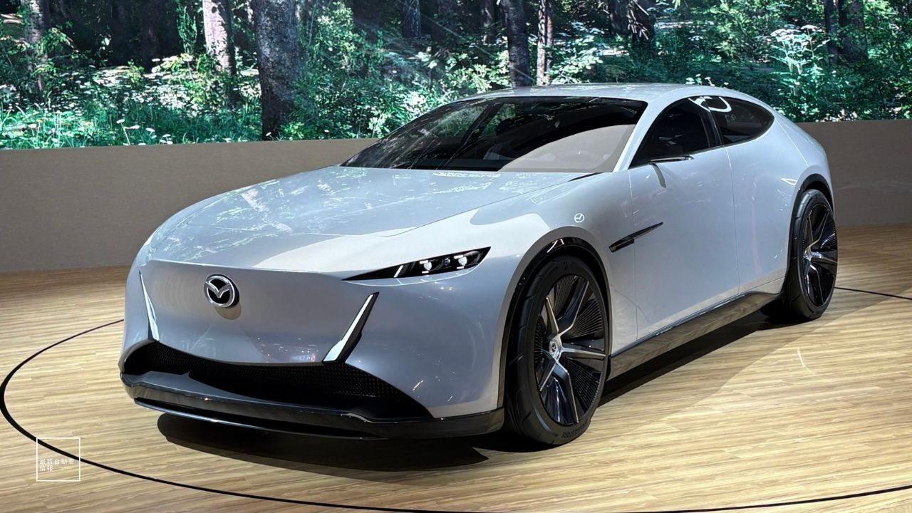 MAZDA VISION X-COUPE