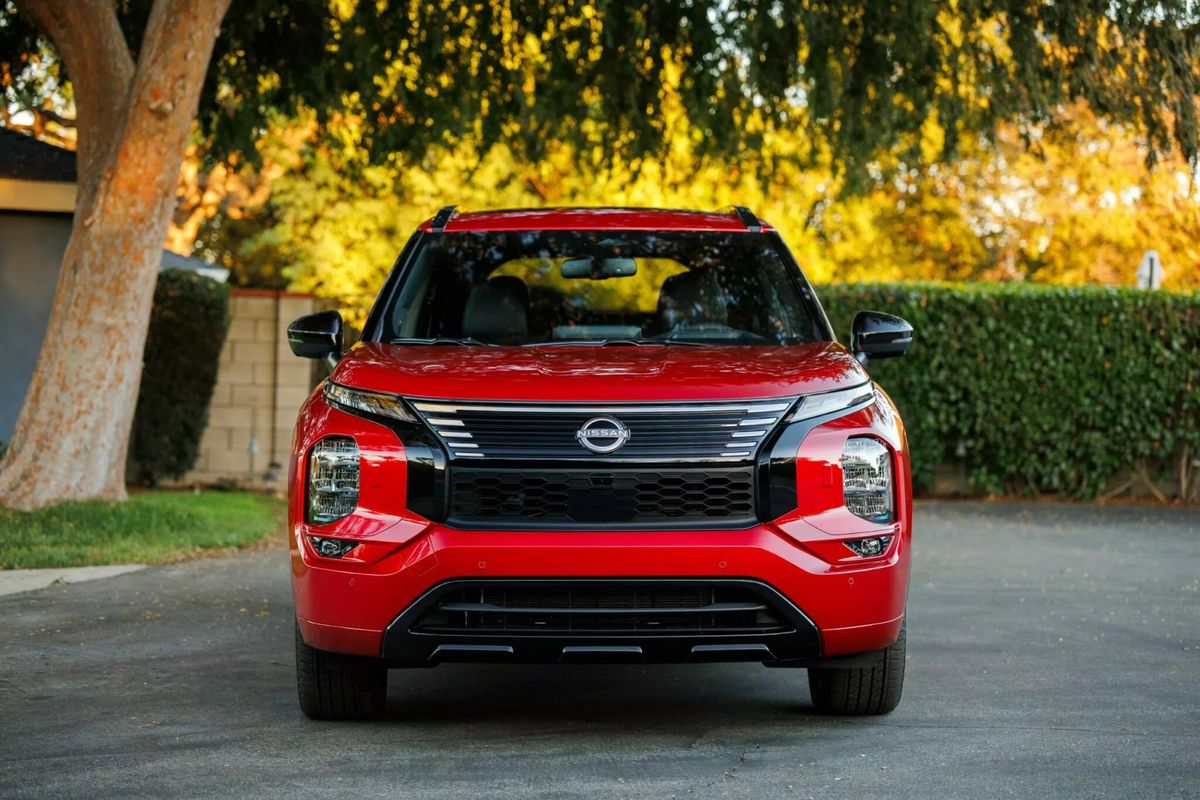 nissans-new-rogue-plug-in-hybrid