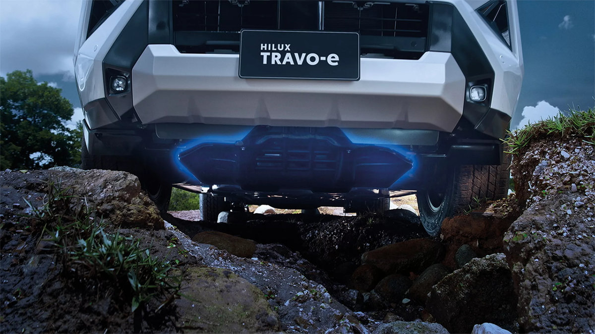 Toyota-Hilux-Travo-e-