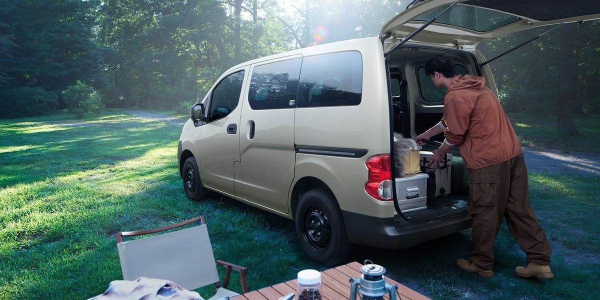 nissan-nv200-vanette-new-outdoor-black-edition-arrives