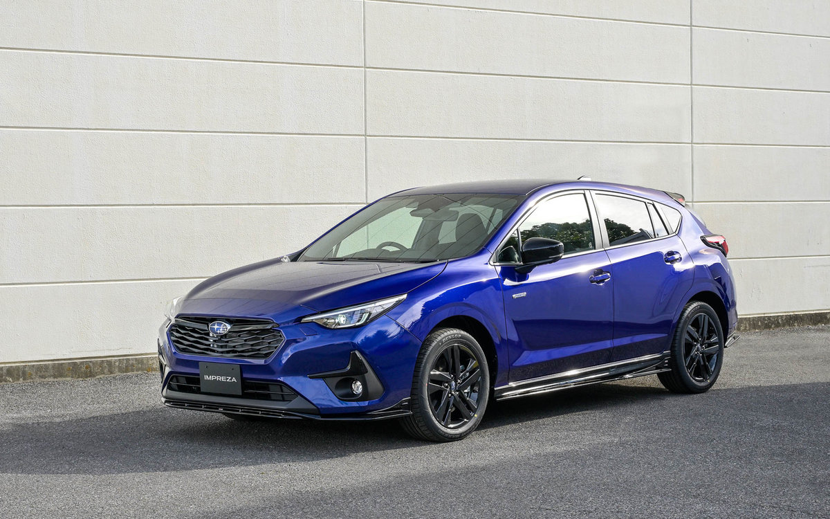 IMPREZA ST-H STI Performance Edition PLUS パッケージ装着車