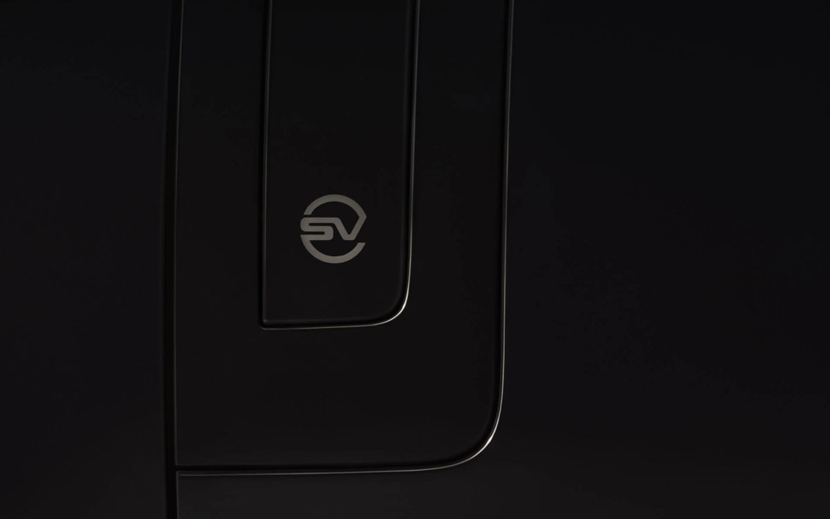 RANGE ROVER SV BLACK