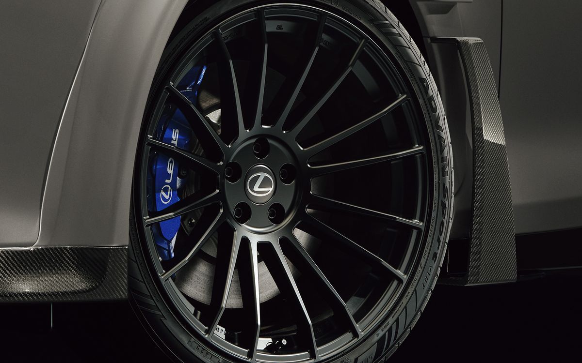 RZ600e“F SPORT Performance