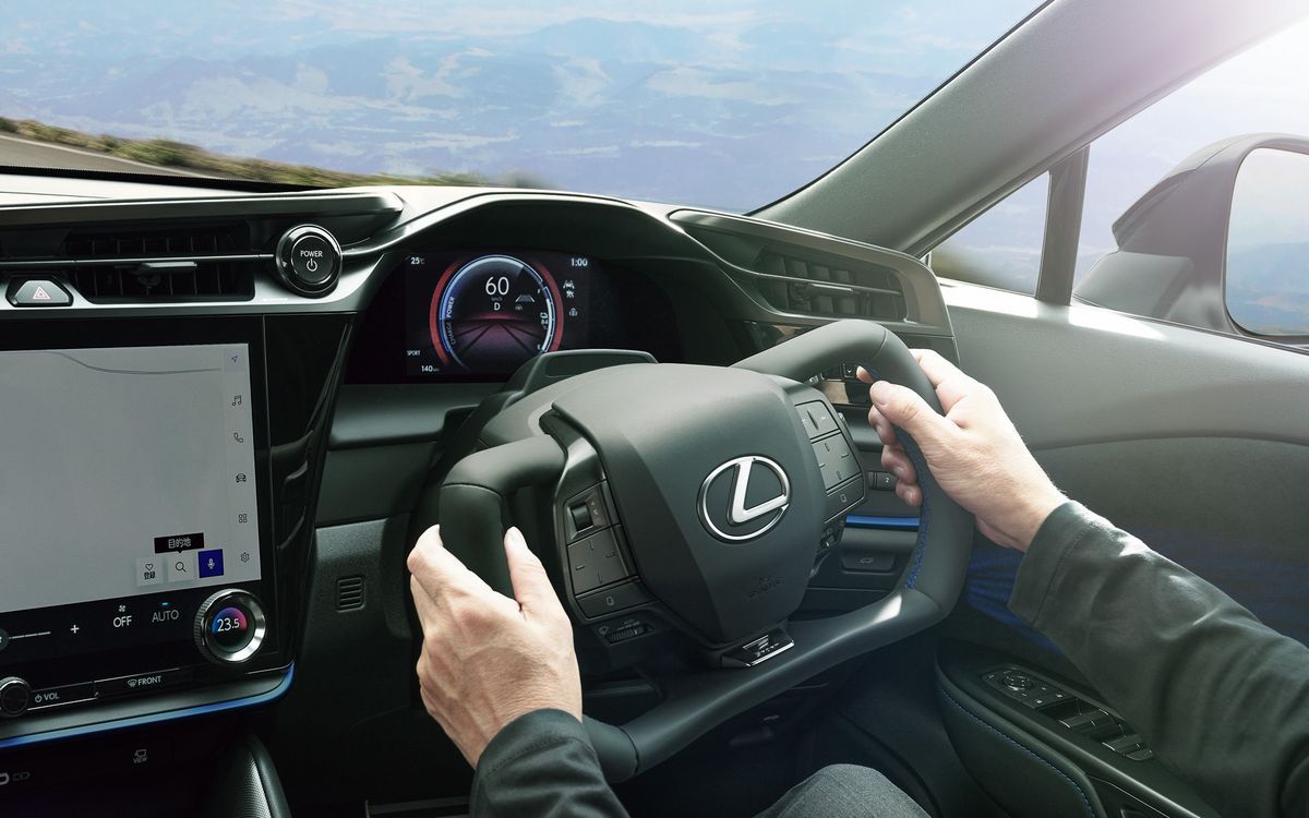 RZ600e“F SPORT Performance