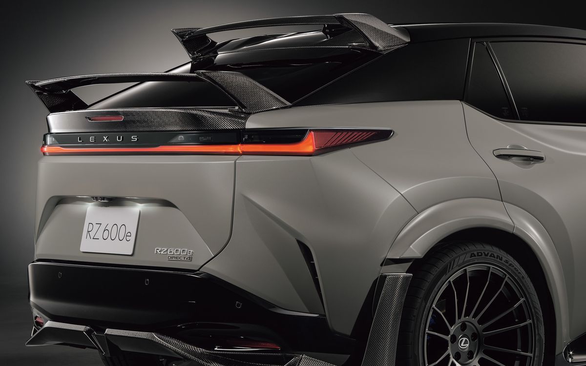 RZ600e“F SPORT Performance