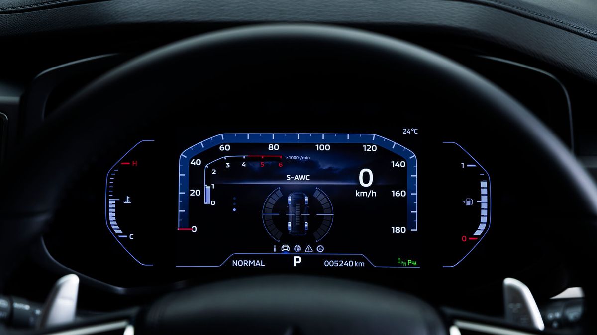 delica_d5 8インチデジタルメーター