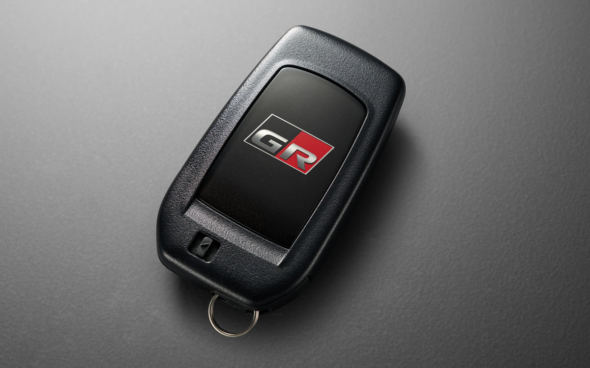 GR SPORT スマートキー(GRロゴ付き)