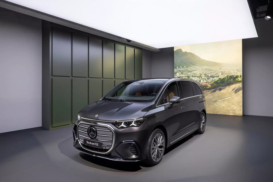 2027-Mercedes-VLE