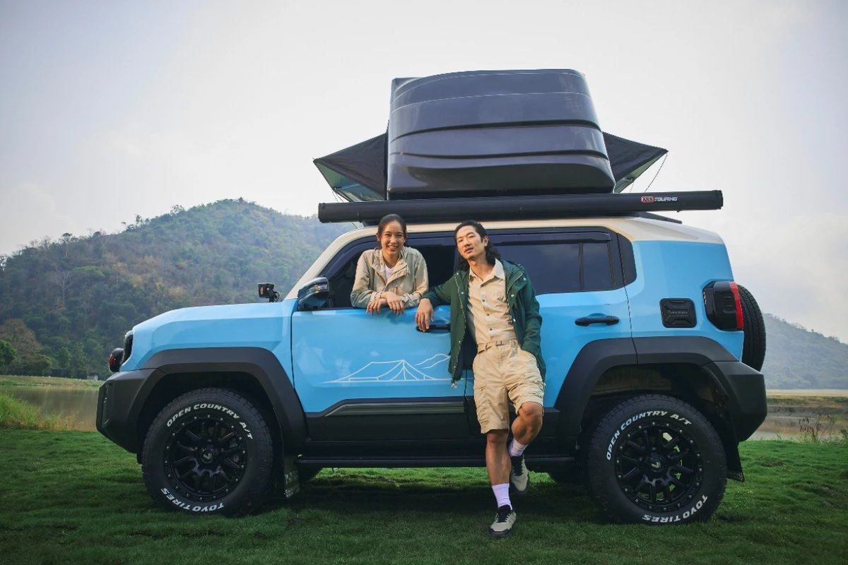 TOYOTA-LAND-CRUISER-FJ