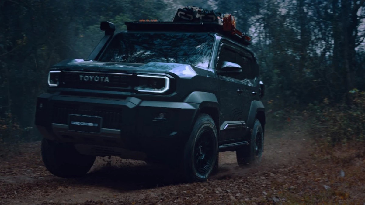 TOYOTA-LAND-CRUISER-FJ