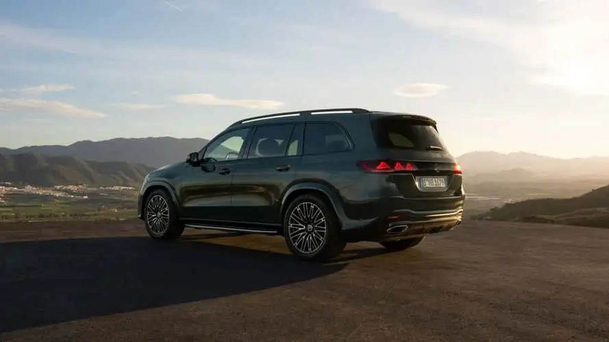 2027-mercedes-benz-gls